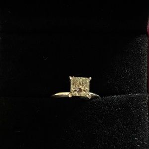 Princess Cut Diamond Ring